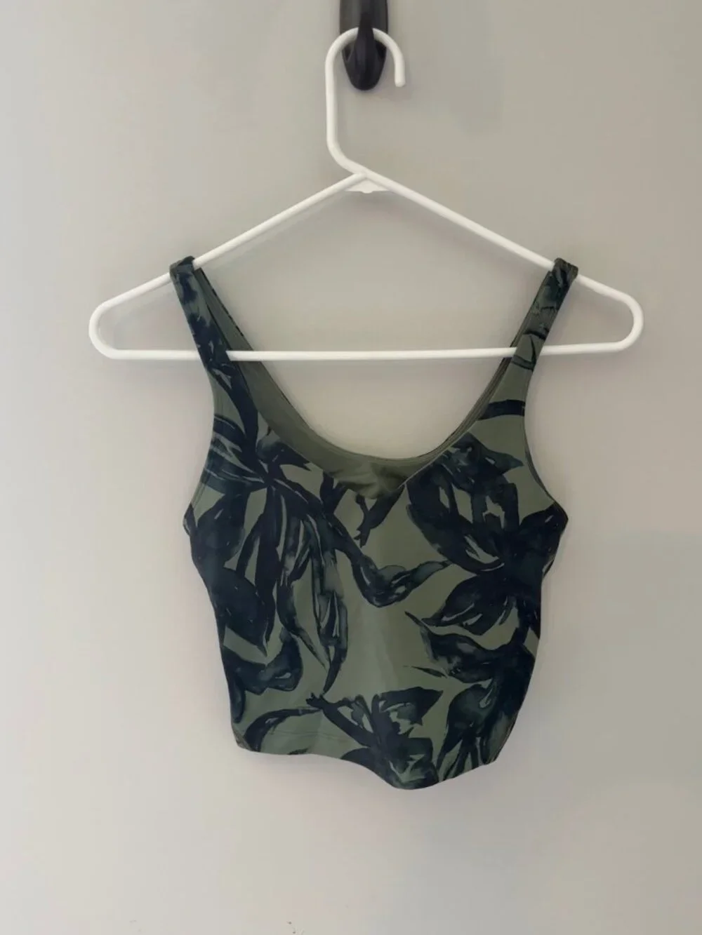 lululemon Align Tank Green Floral Print Size 4